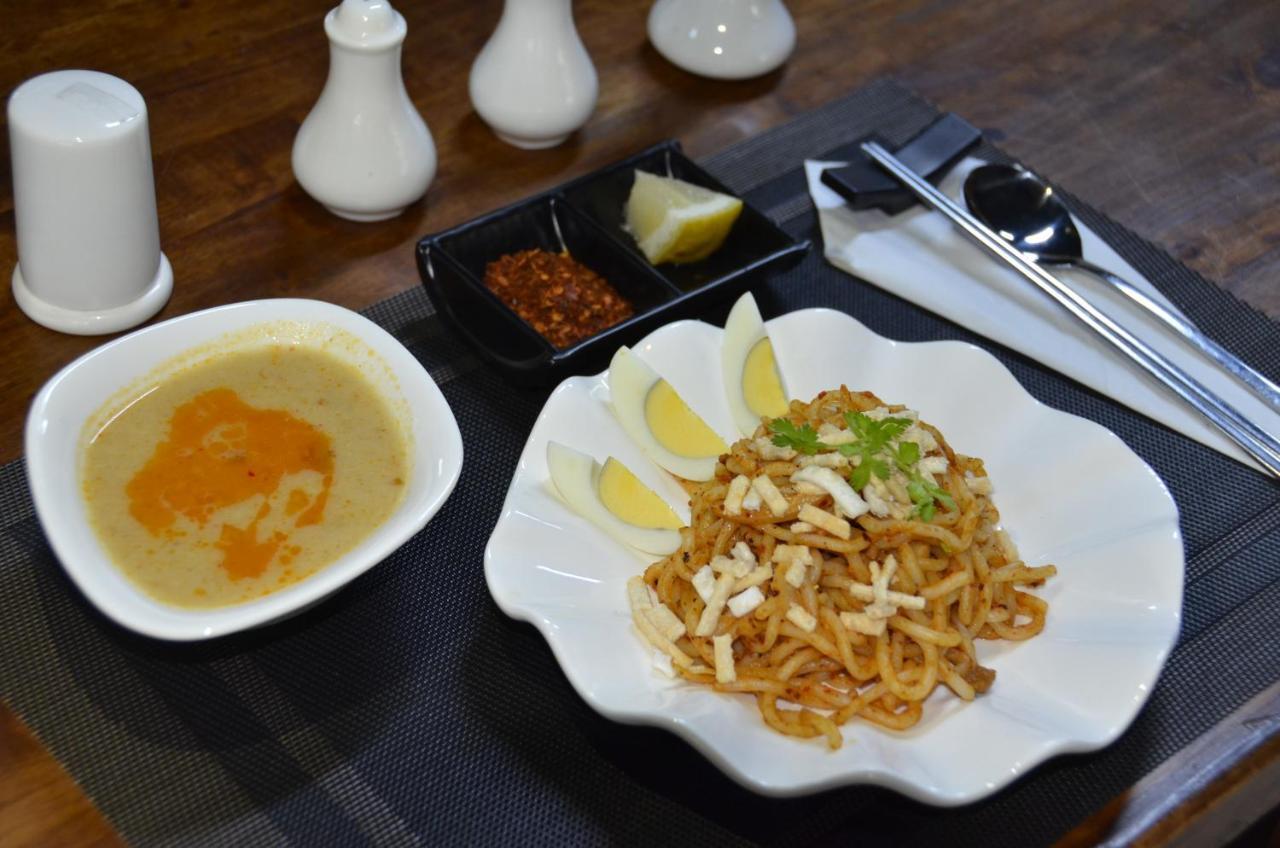 Seoul Hotel Myanmar Gyogon Oda fotoğraf